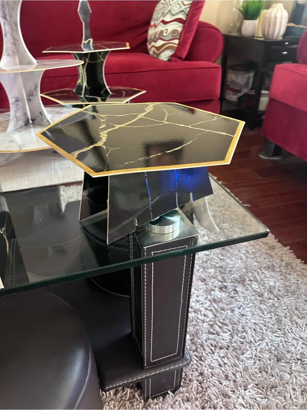 Candy Bar ..:Marble-Pattern Two-Tier Display Shelf - Black & White